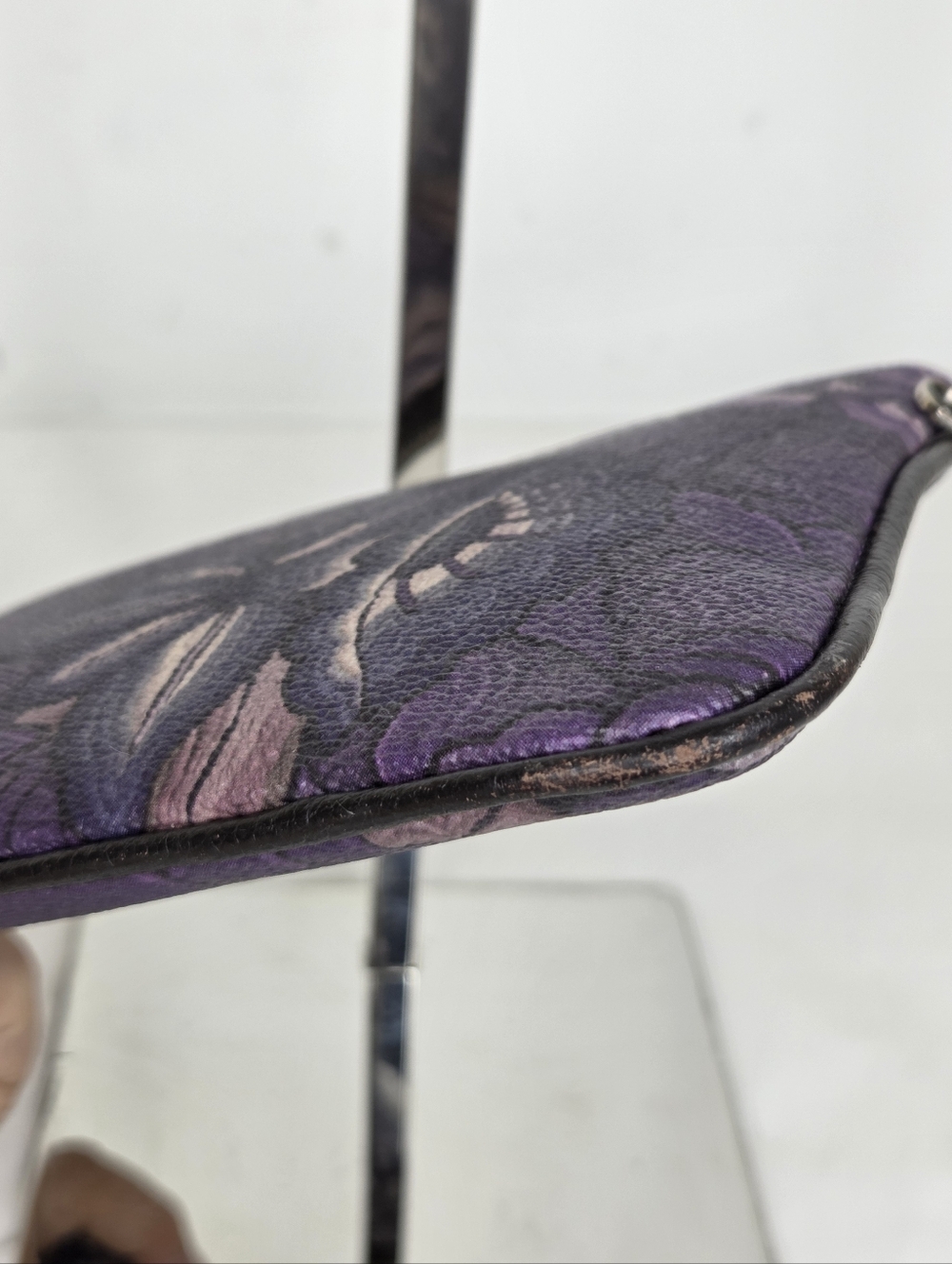 Pineda Covalin Purple Floral Leather/Polyester Wristlet /Silver Branded Zip Pull - Picture 10 of 13